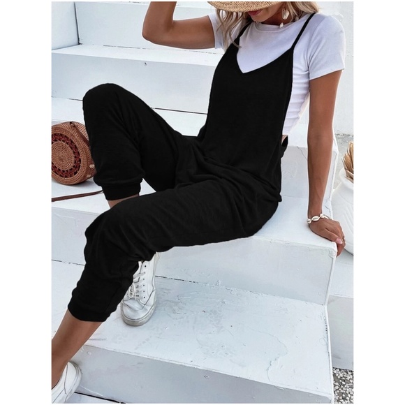 Boho Casual Cami Capri Jumper Jumpsuit - Picture 5 of 9